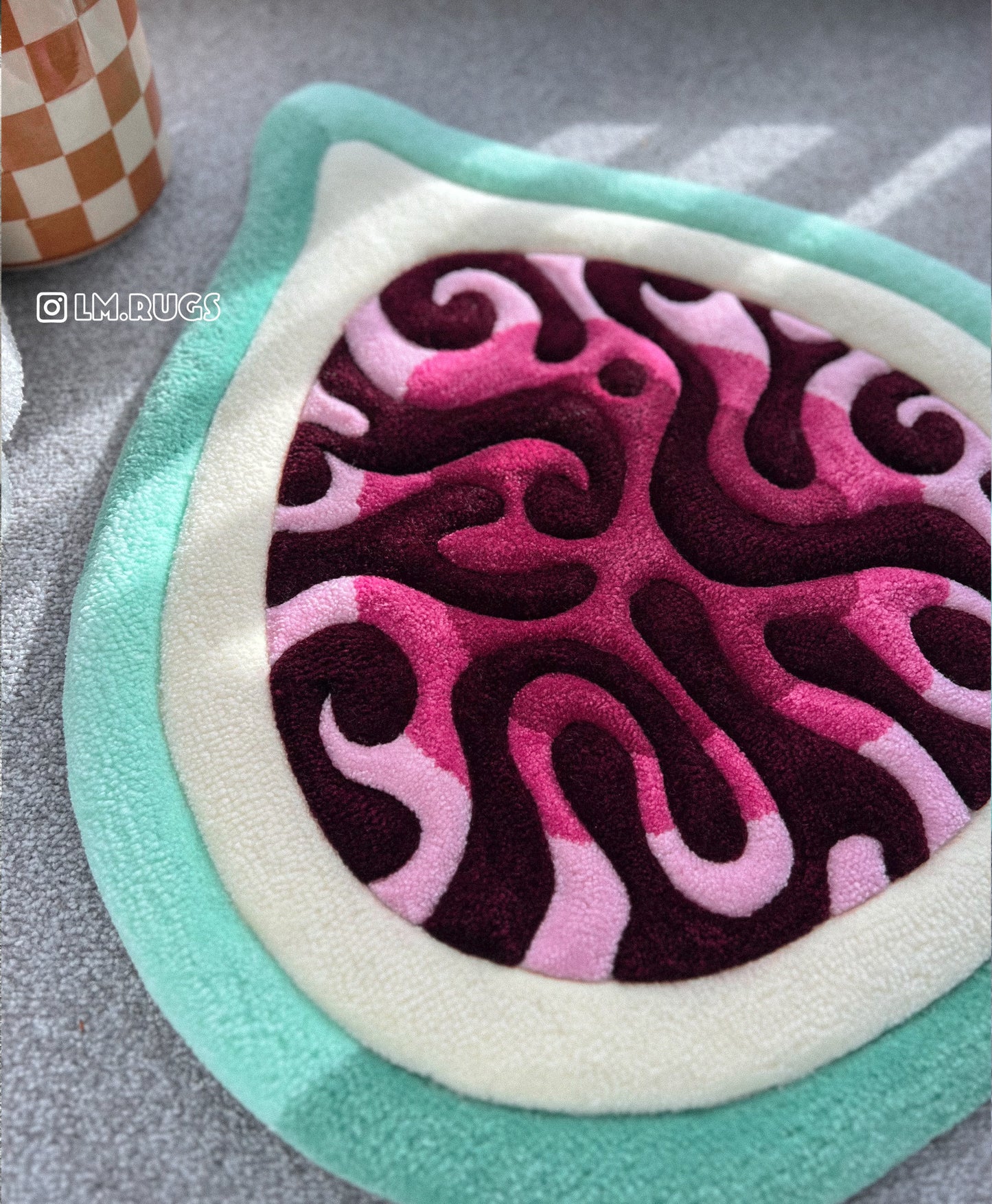 Fig Rug in Green & Pink