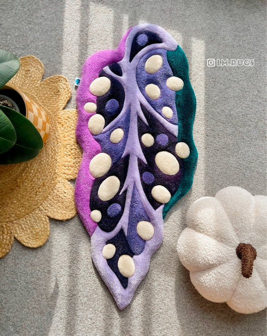 Begonia Rug in Purple