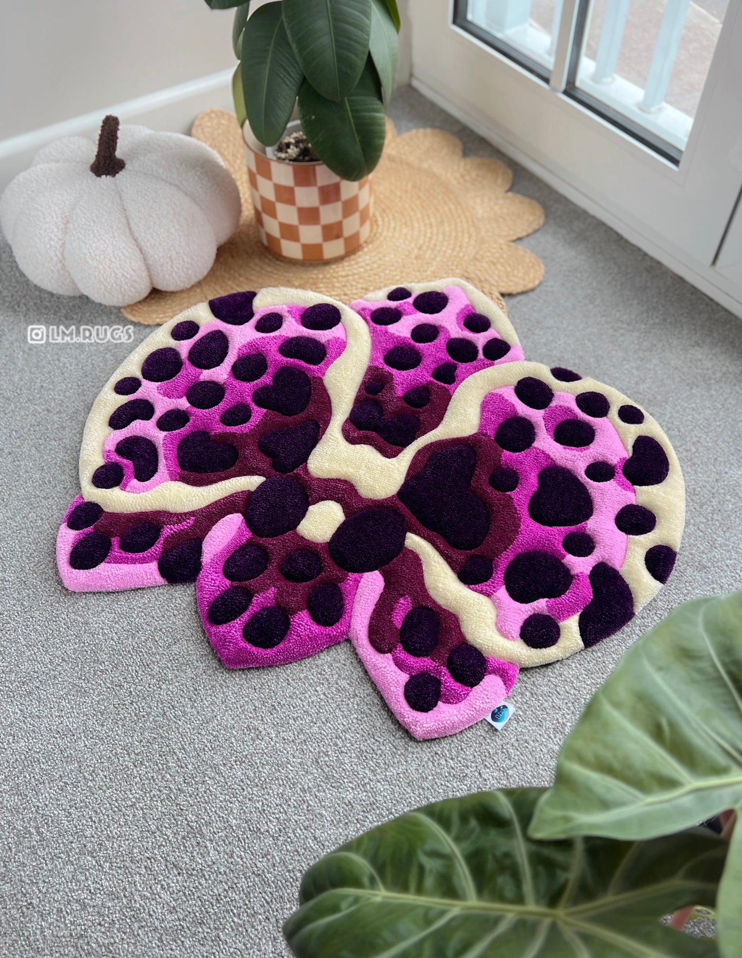 Spotted Orchid Rug 💜