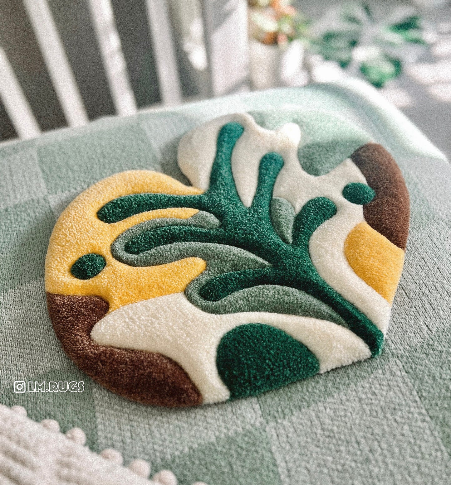 Autumn Hangable Leaf Rugs – Labeled Masterpieces